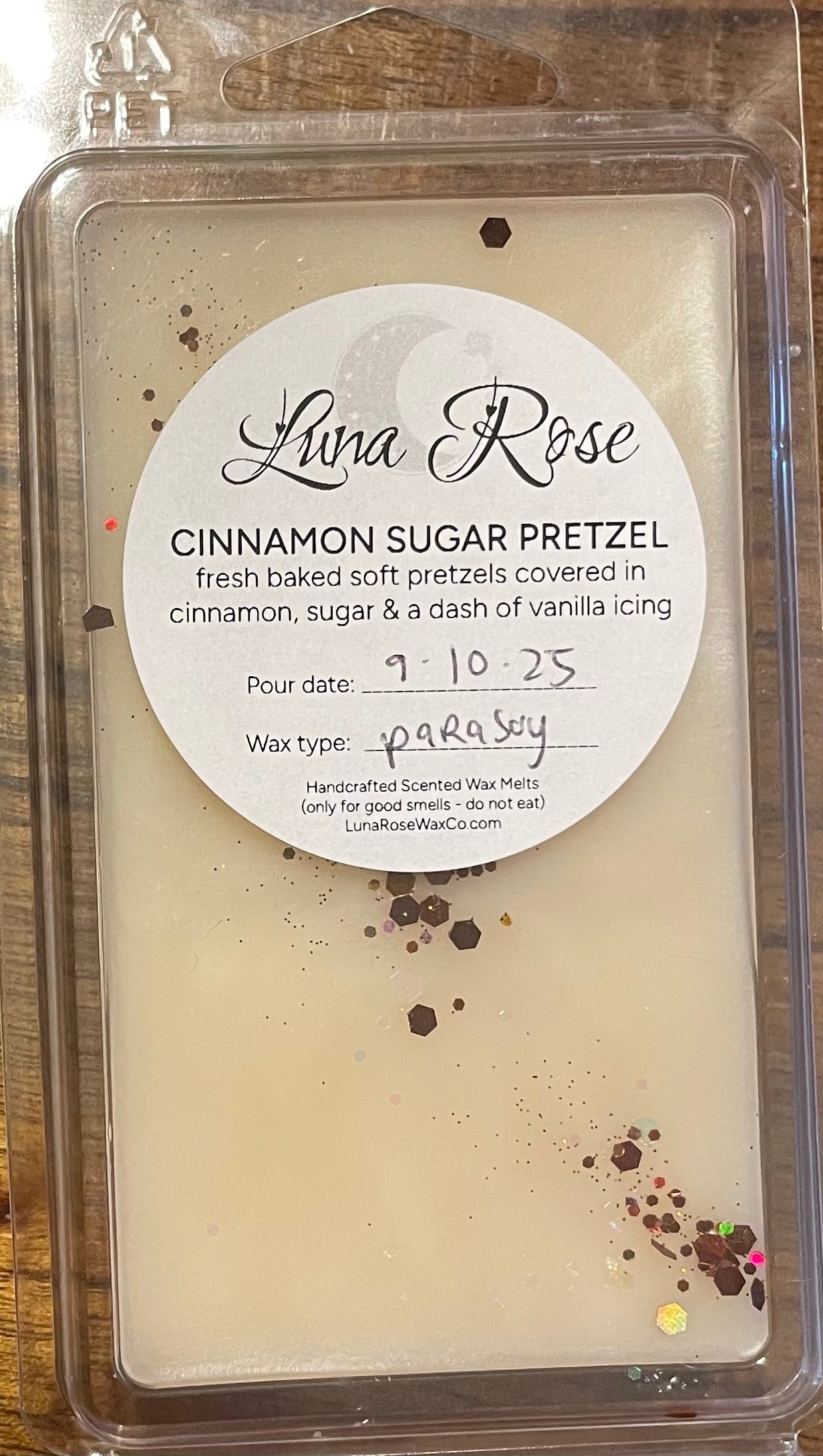 Cinnamon Sugar Pretzel • Wax Melts