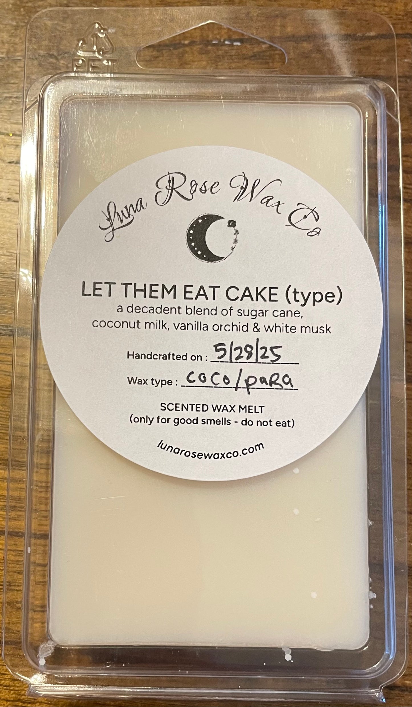 Let Them Eat Cake (type) • Wax Melts